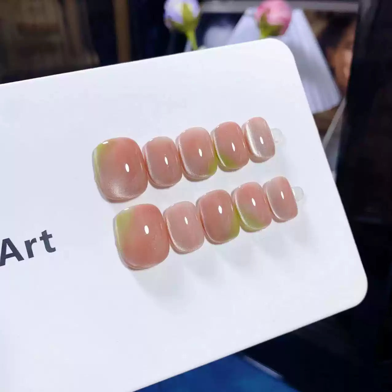 (Handmade) 10pcs/Set Pink Gradient Cat Eye Press-On Nails