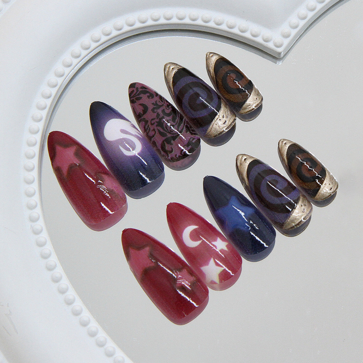 24pcs/Set 3D Gold-Toned Crescent Moon And Stars Press-On Nails