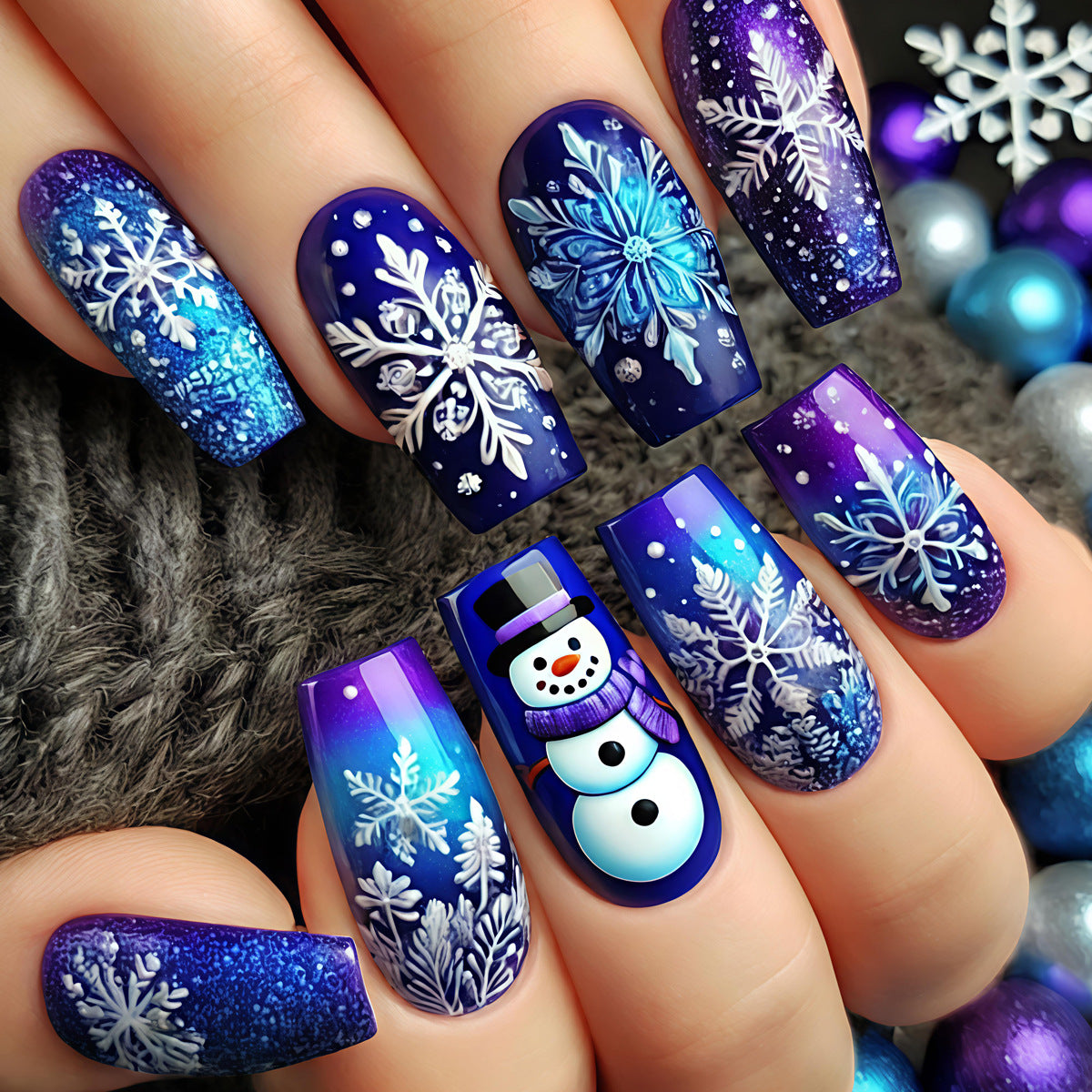 24pcs/Set Christmas Snowflake Snowman Press-On Nails