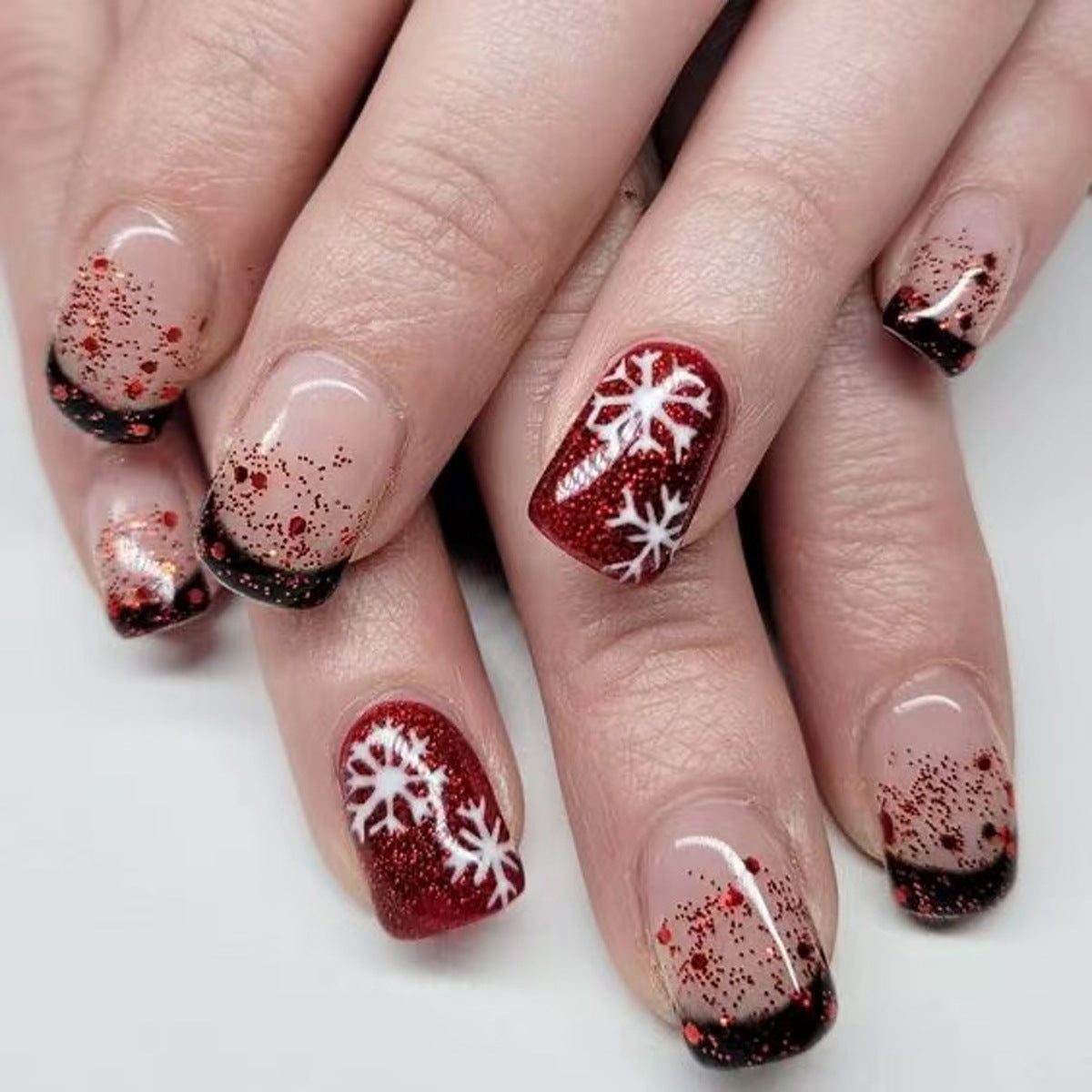 24pcs/Set Christmas Black French Short Red White Snowflake Press-On Nails