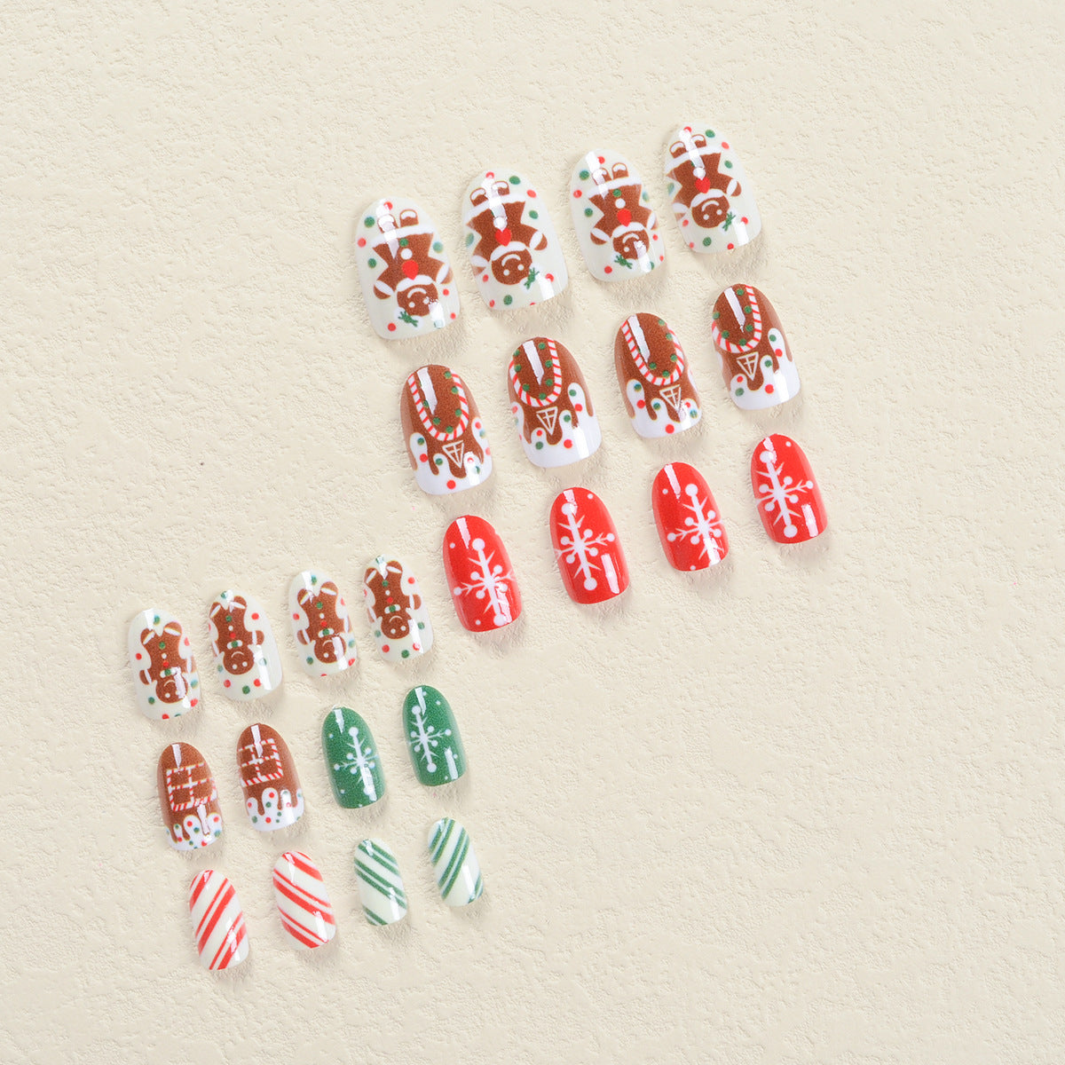 24pcs/Set Short Christmas Gingerbread Men Chocolate House Press-On Nails