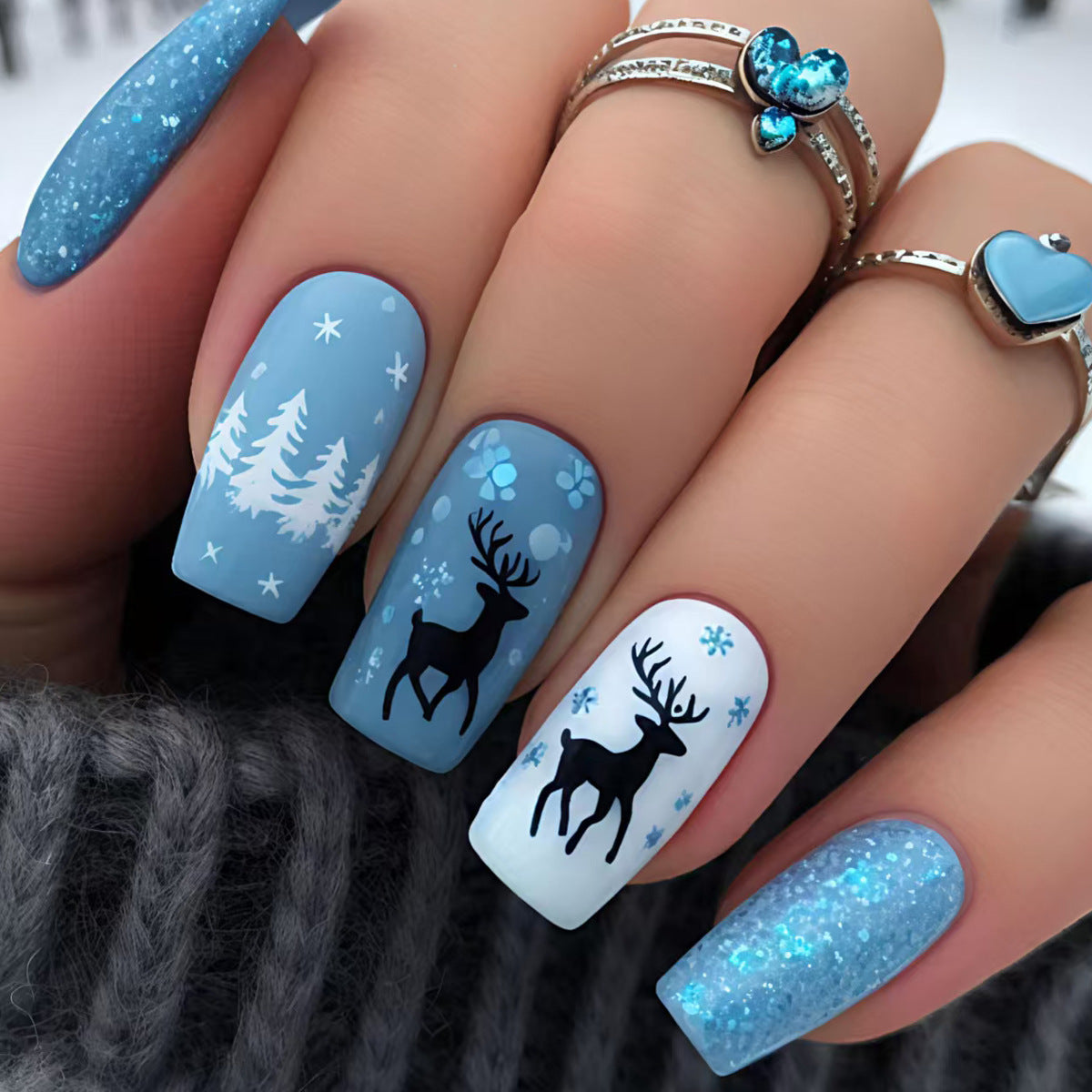 24pcs/Set Blue And White Christmas Reindeer Press-On Nails