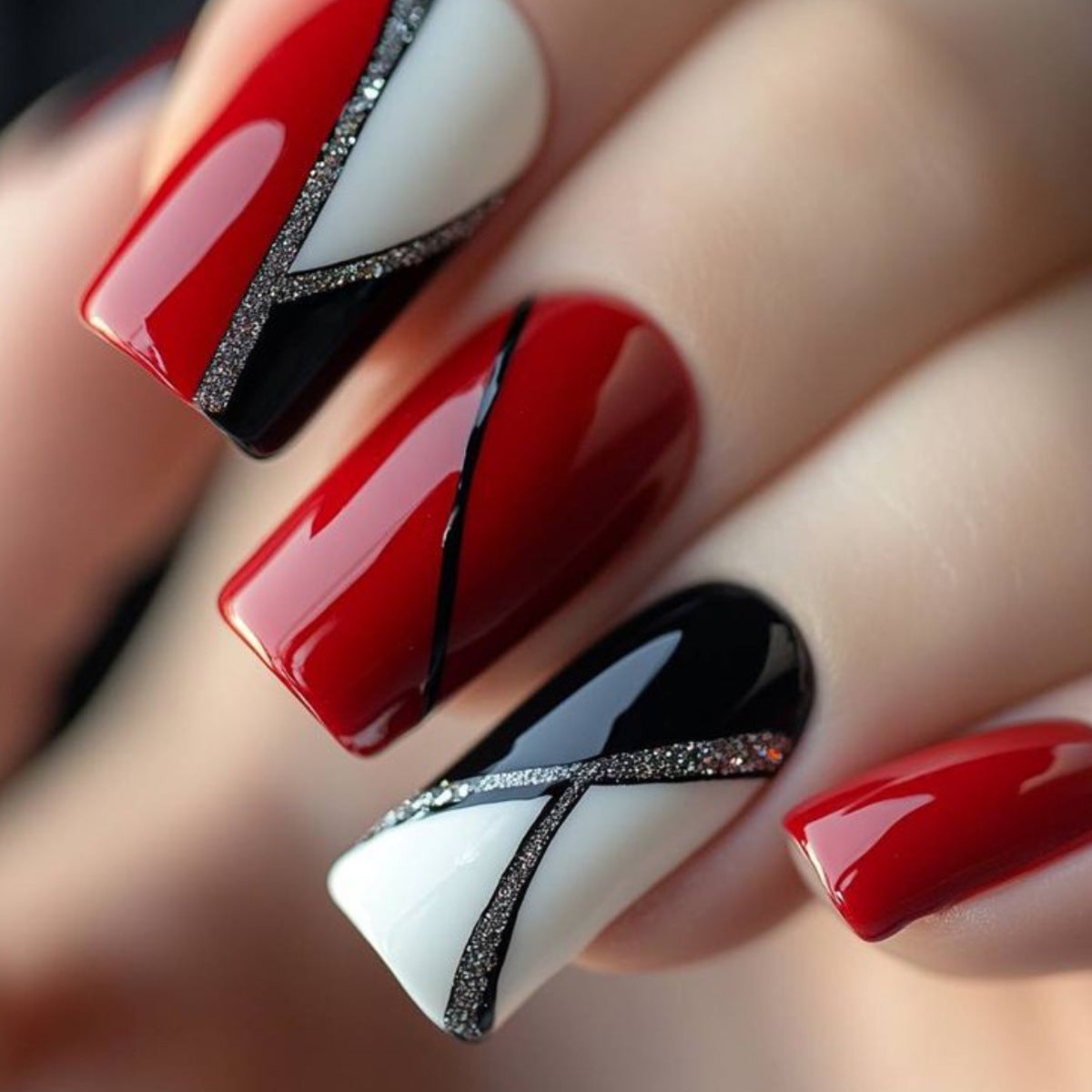 24pcs/Set Red Irregular Glitter Lines with Black & White Splice Press-On Nails