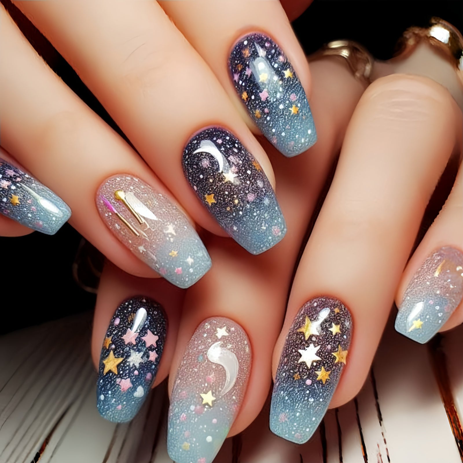 24pcs/Set Multicolor Blurred Stripe with Stars & Moon Press-On Nails