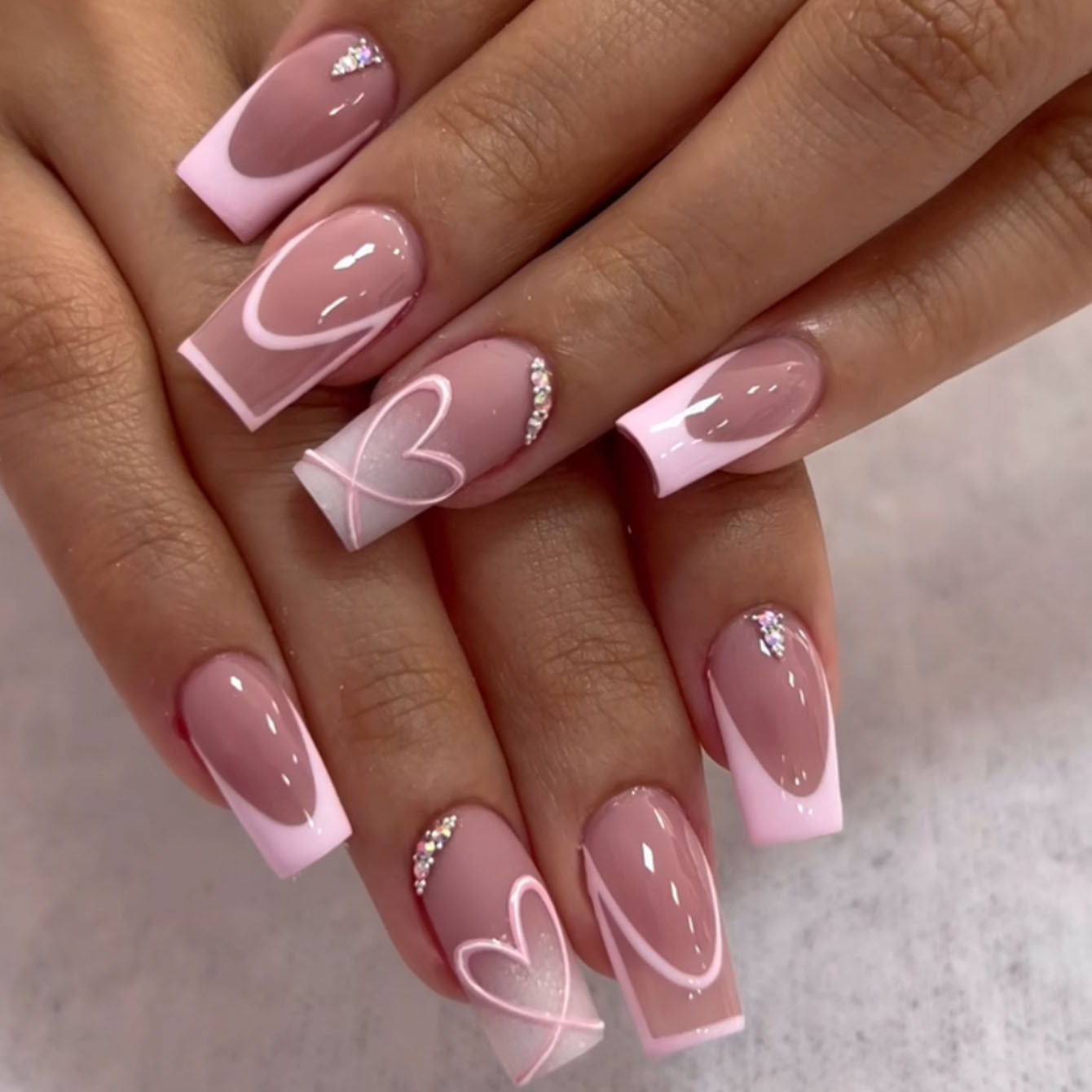 24pcs/Set Nude French Line Heart Press-On Nails