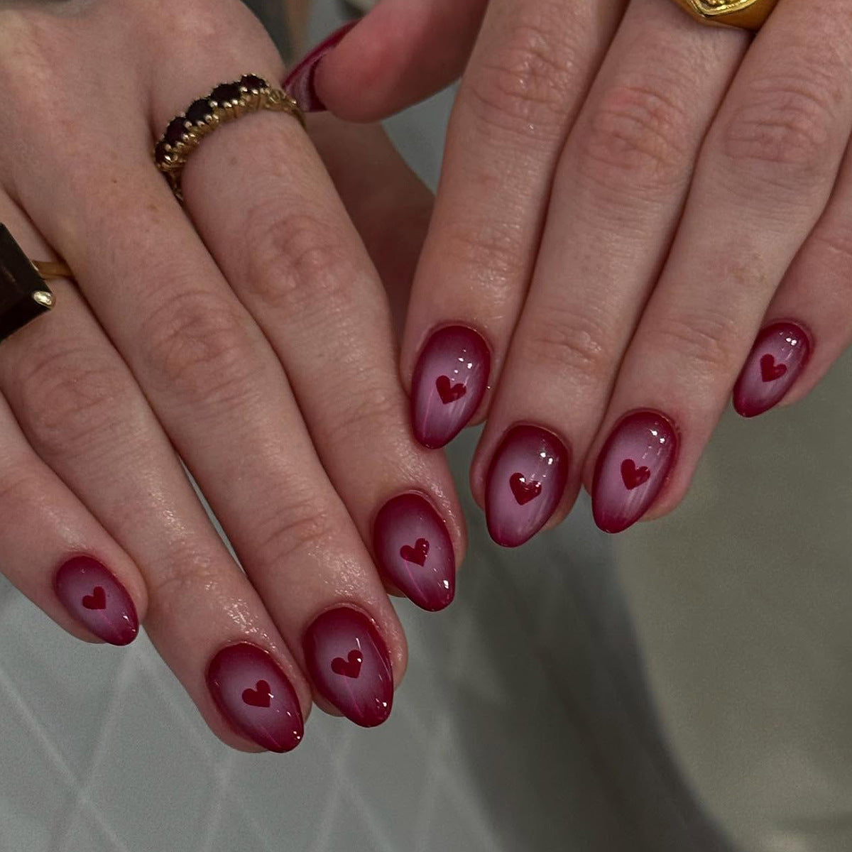 24pcs/Set Short Valentine Red Heart Press-On Nails