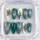 (Handmade) 10pcs/Set Green & White Snowflake Christmas Press-On Nails