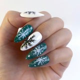 (Handmade) 10pcs/Set Green & White Snowflake Christmas Press-On Nails