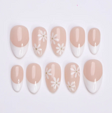 (Handmade) 10pcs/Set Tiny Hand-crafted Daisies Press on Nails