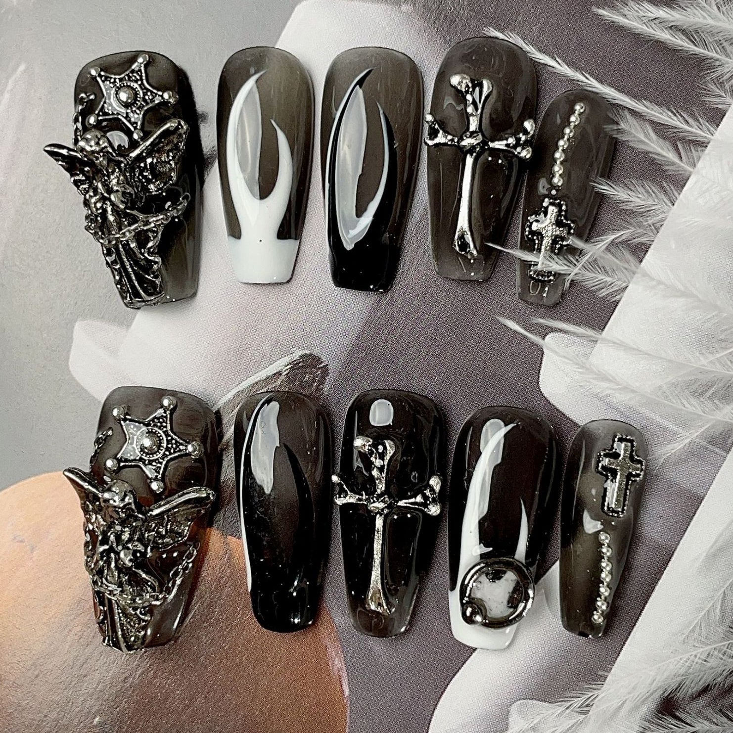 10pcs/Set Chrome Hearts Cross Angel Press-On Nails