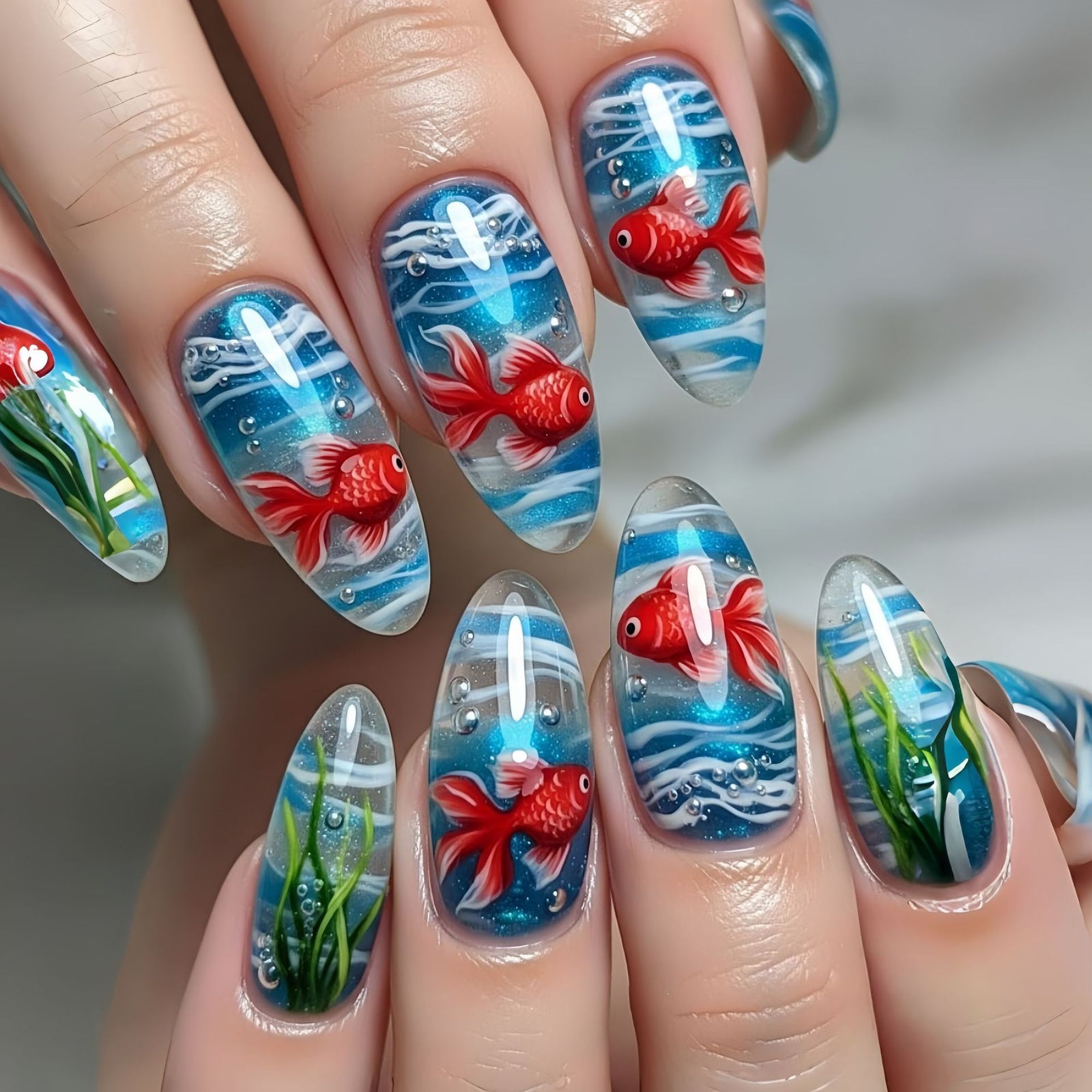 24pcs/Set Transparent Goldfish Water Ripple Press-On Nails