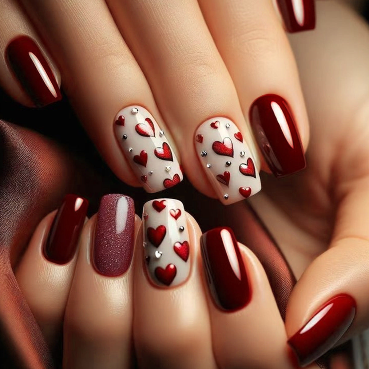 24pcs/Set Burgundy Heart Press-On Nails