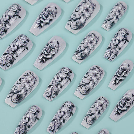 24pcs/Set Gray Background with Large Roses Press-On Nails