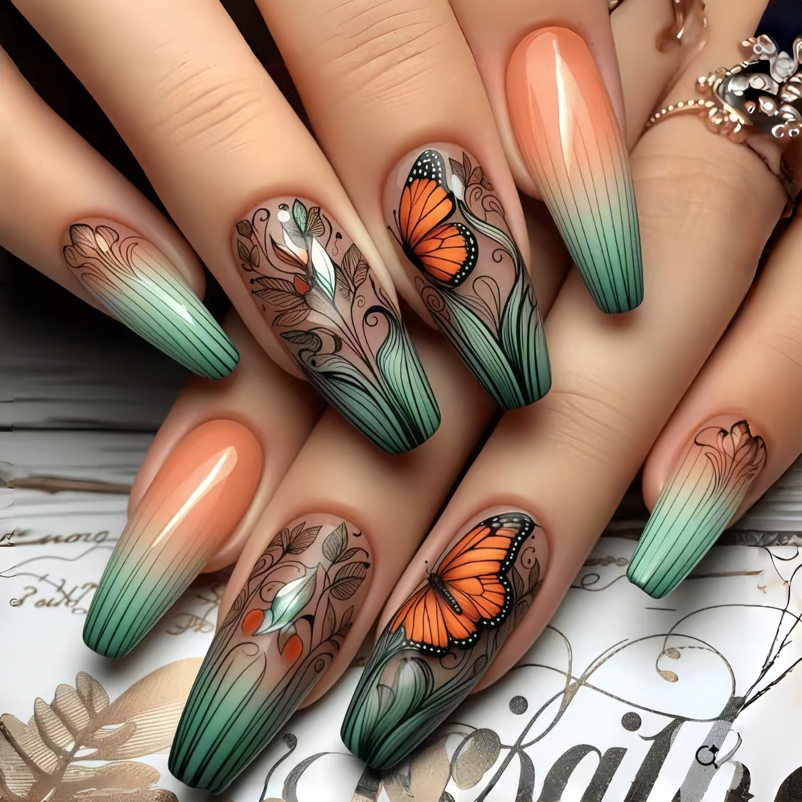 24pcs/Set Vintage Butterfly Gradient Press-On Nails