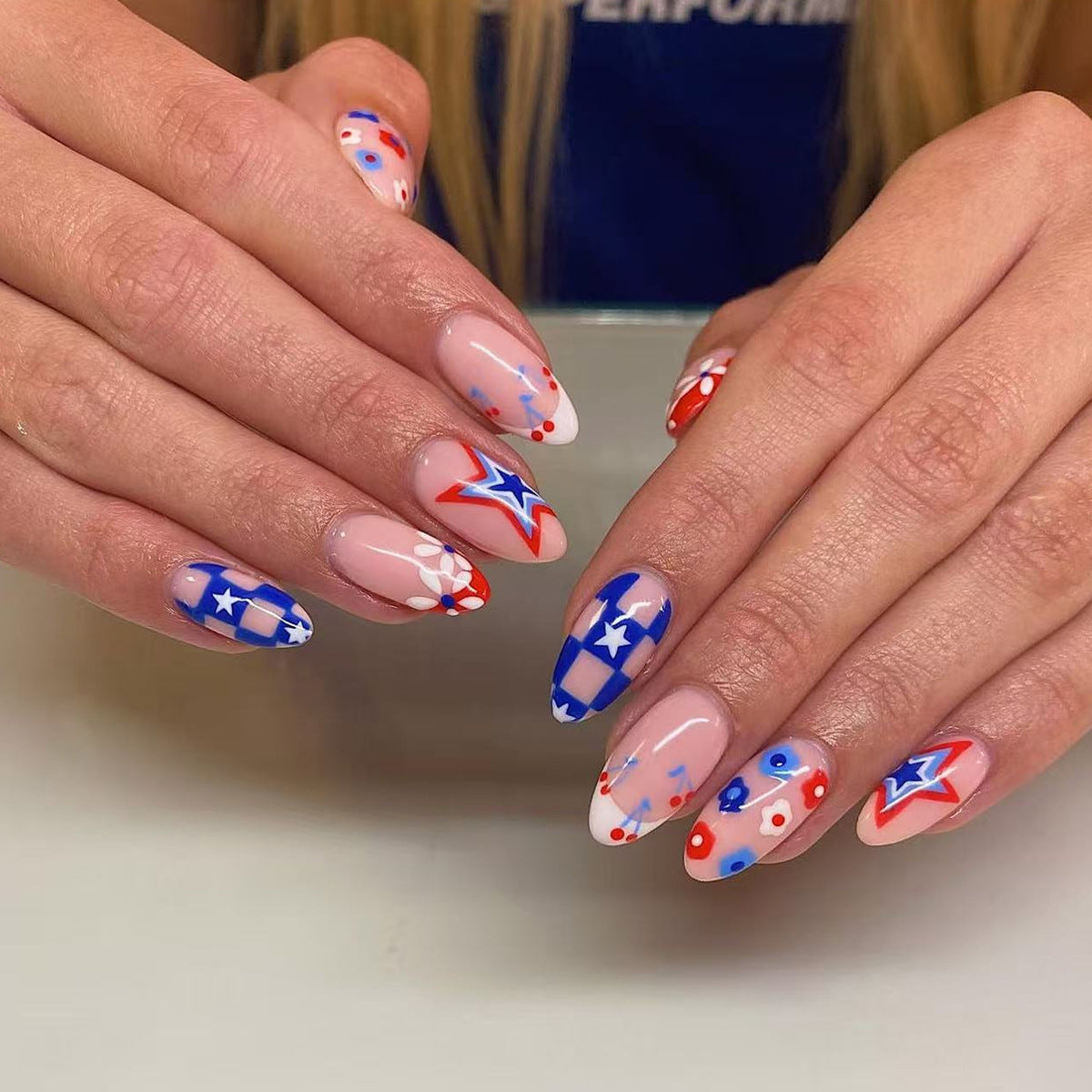 24pcs/Set Red, Blue & White Floral Star Press-On Nails