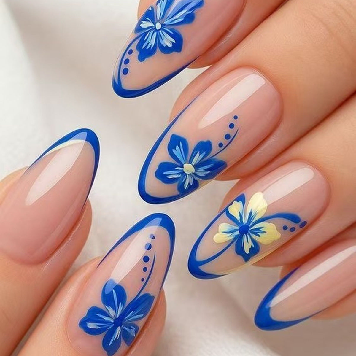 24pcs/Set Blue Floral French Tip Press-On Nails