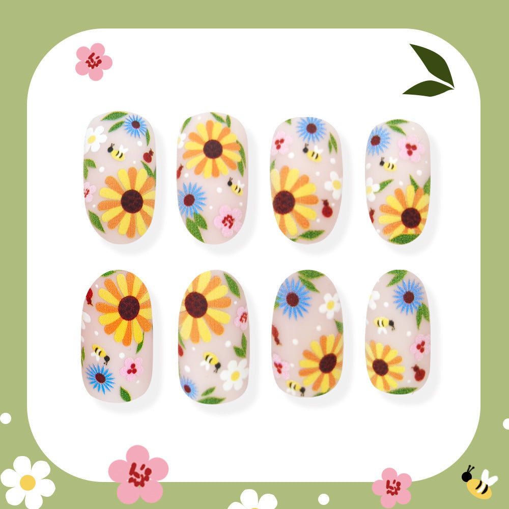 24pcs/Set Bee Daisy & Ladybug Press-On Nails