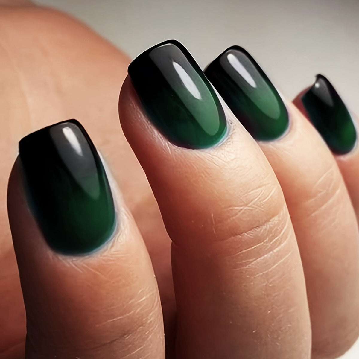 24pcs/Set Green-Black Gradient Press-On Nails