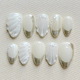 (Handmade) 10pcs/Set Shell White with Metallic Stripes Press-On Nails
