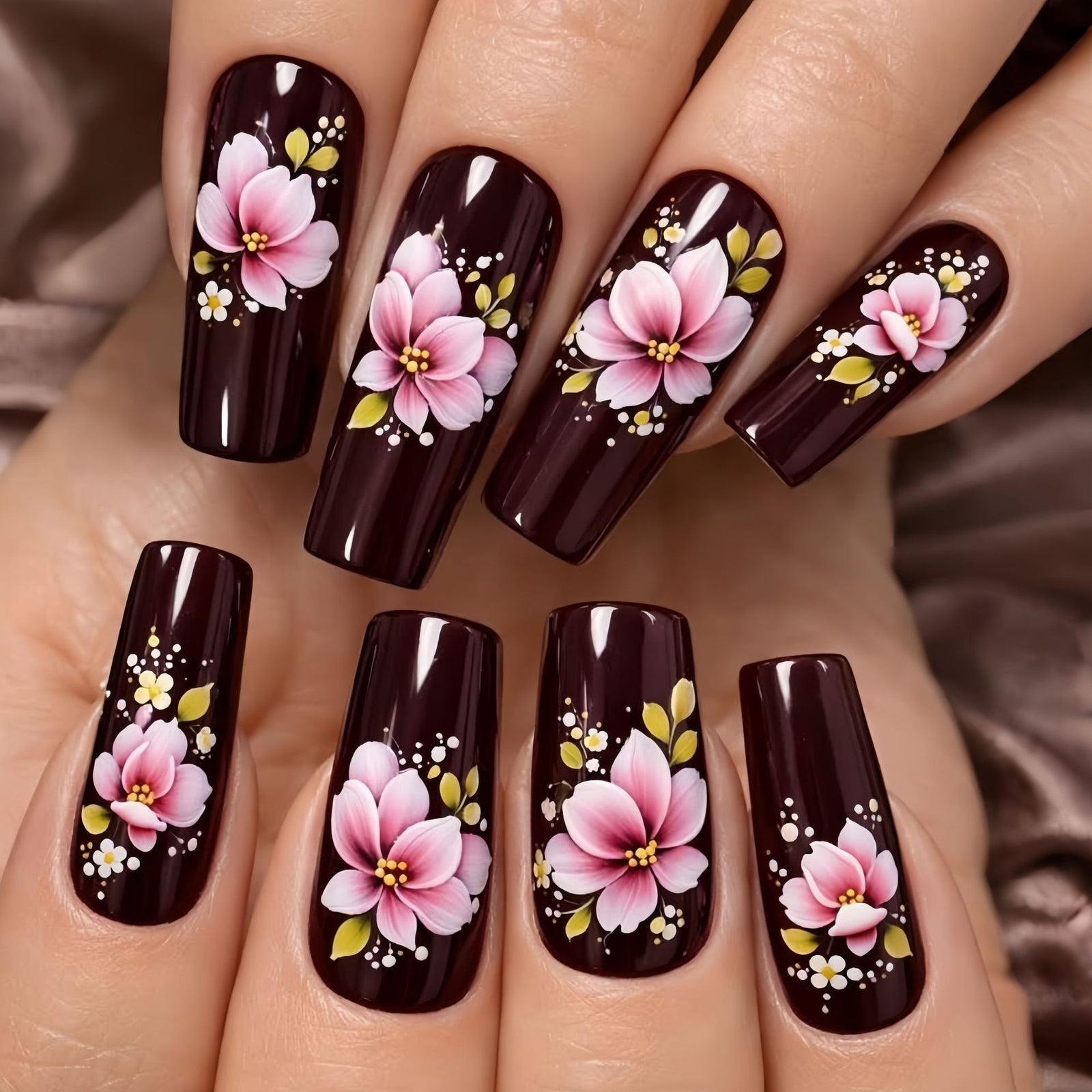 24pcs/Set urgundy Gradient Pink Floral Press-On Nails