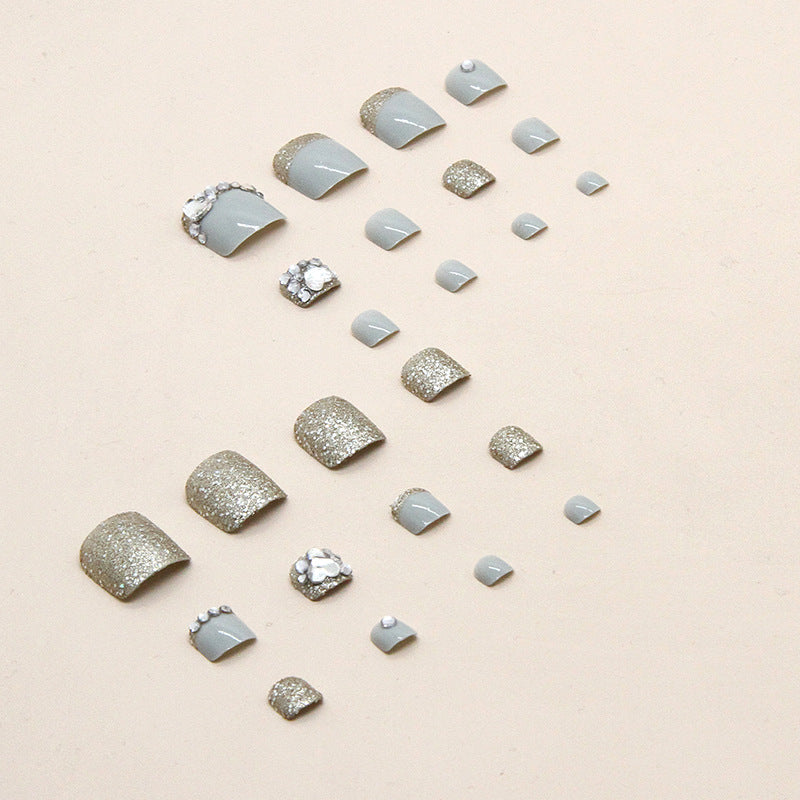 24pcs/Set Champagne Sparkling Heart Diamond Press On Toe Nails