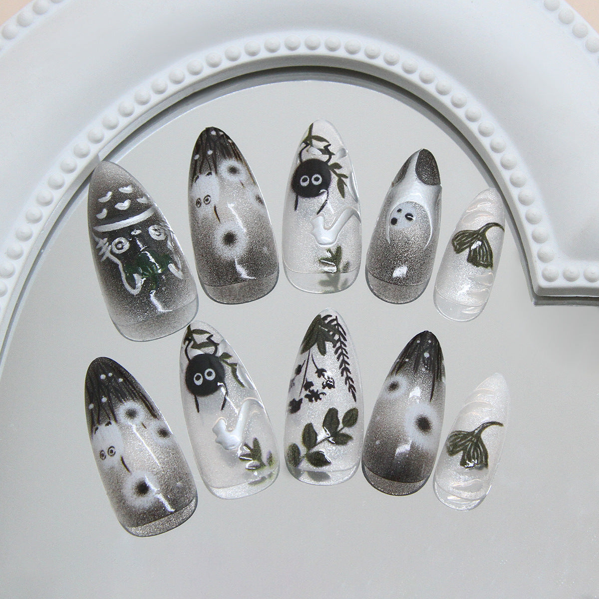 24pcs/Set 3D Cat Eye Forest Press-On Nails