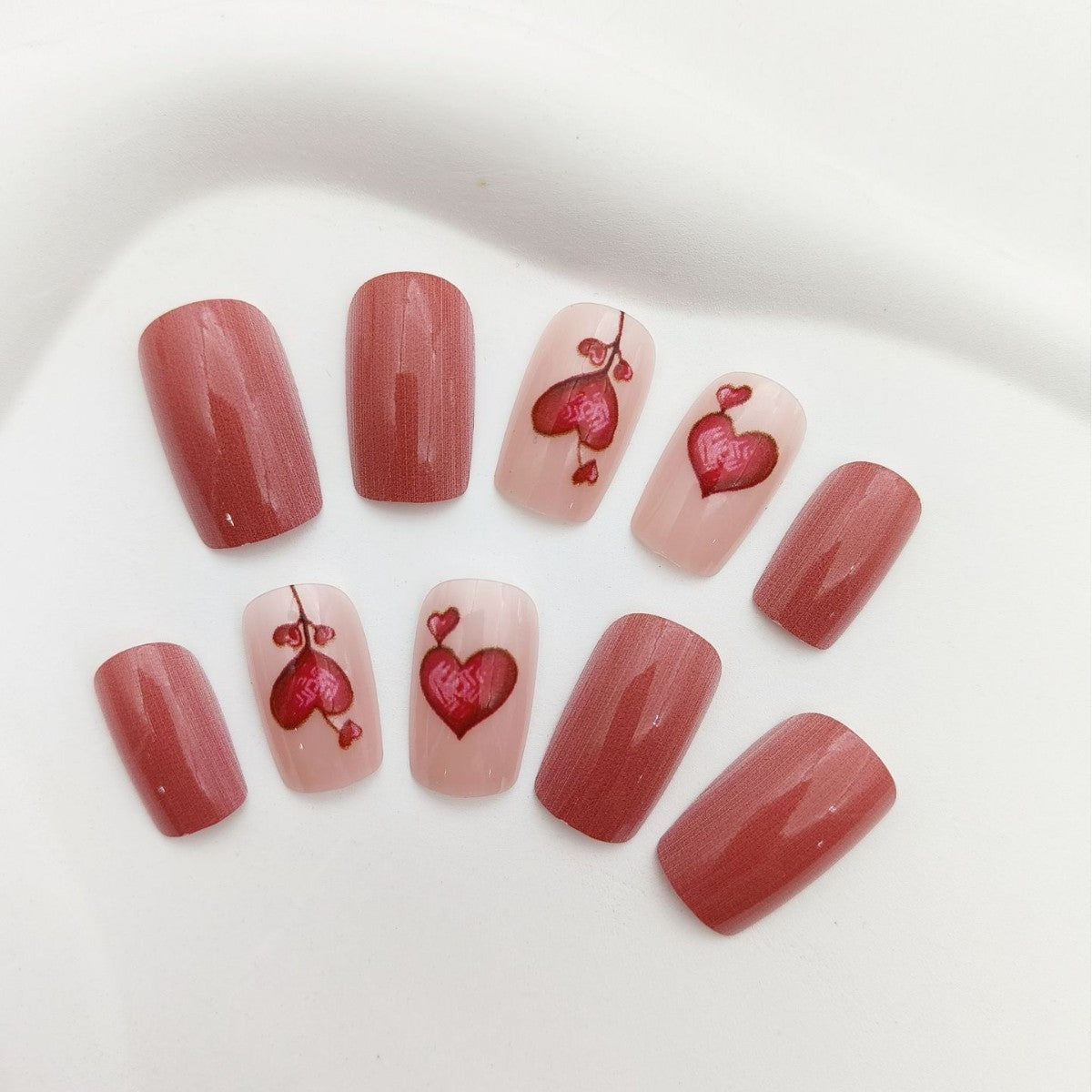 24pcs/Set Heart Press-On Nails