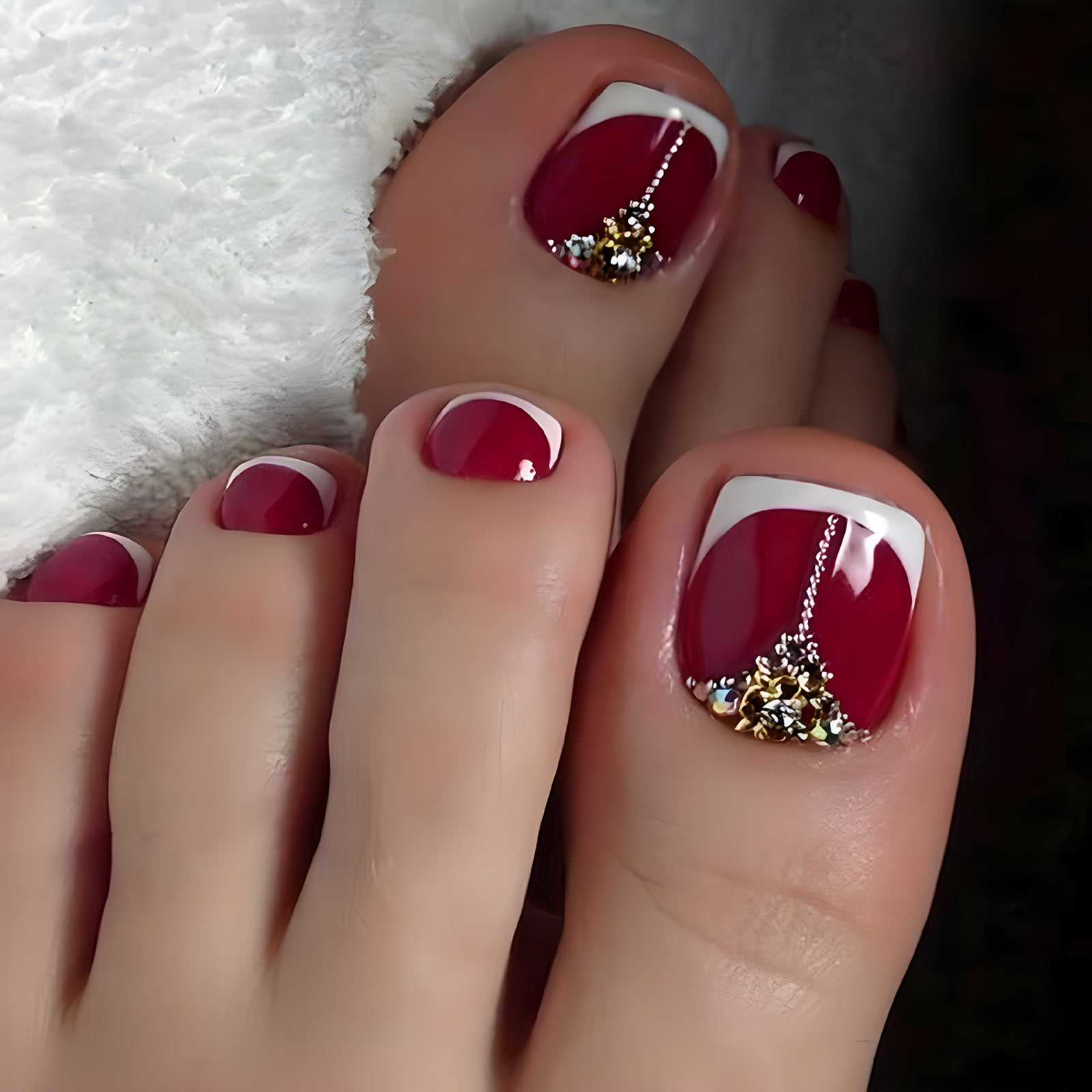 24pcs/Set Burgundy Sparkling Diamonds Press On Toe Nails