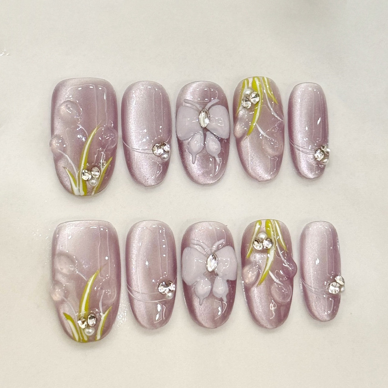 (Handmade) 10pcs/Set Purple Tulip 3D Butterfly Cat-Eye Press-On Nails