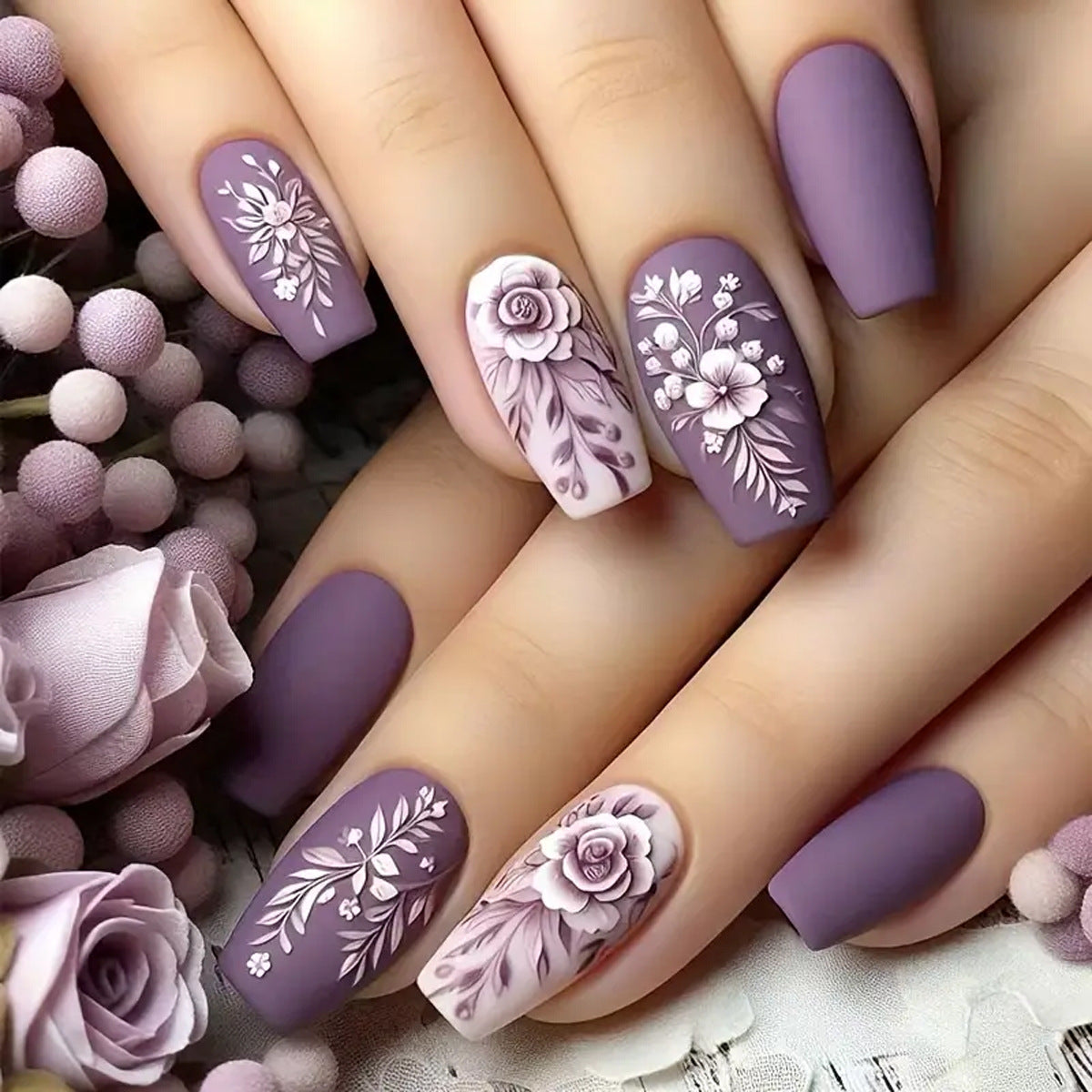 24pcs/Set Matte Flowers Press-On Nails