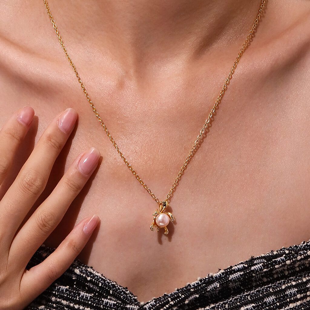 Ocean Turtle with Natural Colorful Pearl & Rhinestones Necklace