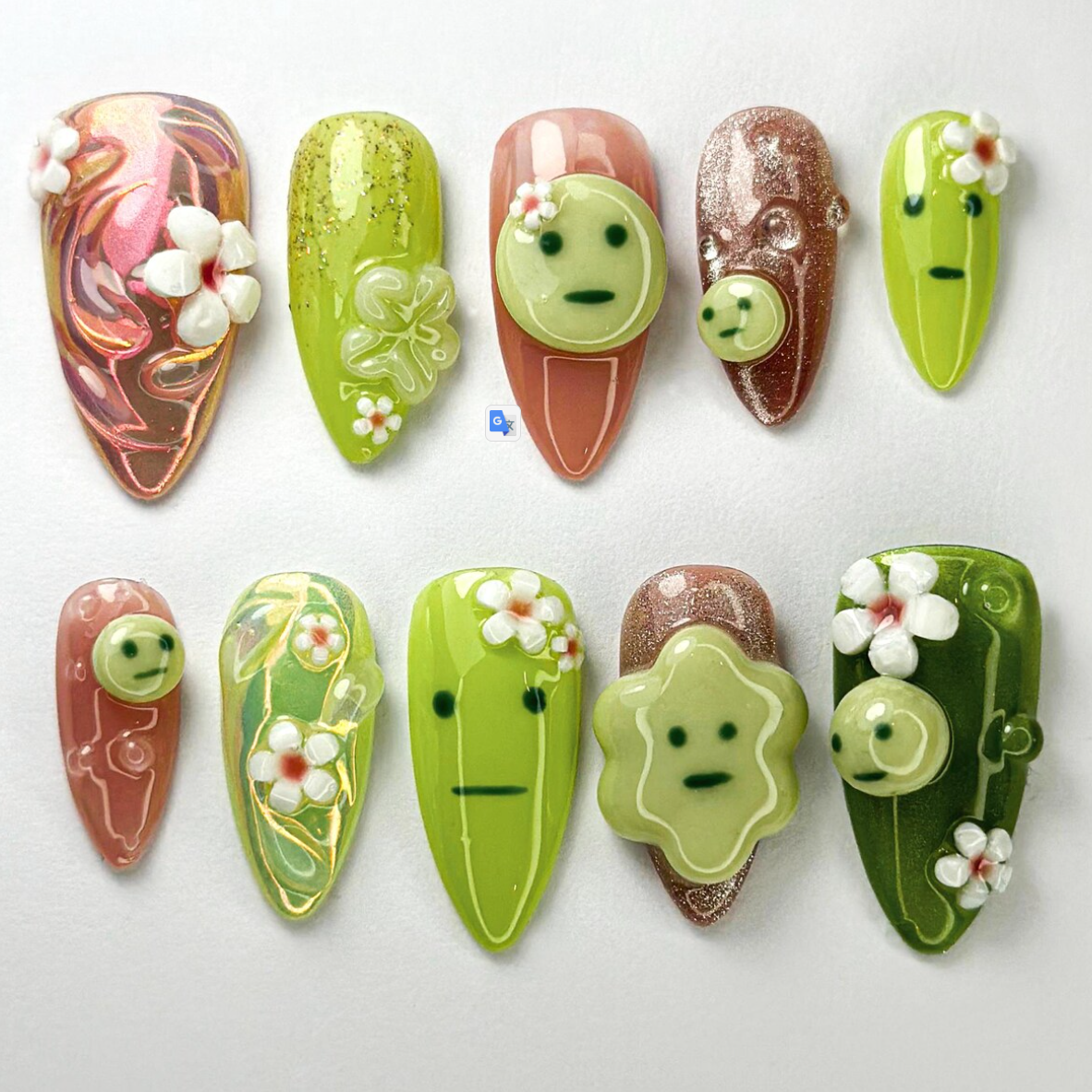 (Handmade) 10pcs/Set Cute Kawaii Pastel Smiski Press On Nails