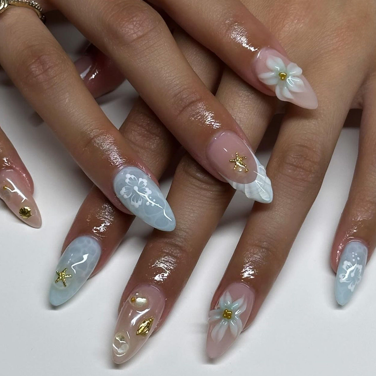 24pcs/Set Blue Beach Waves with 3D Floral Press-On Nails