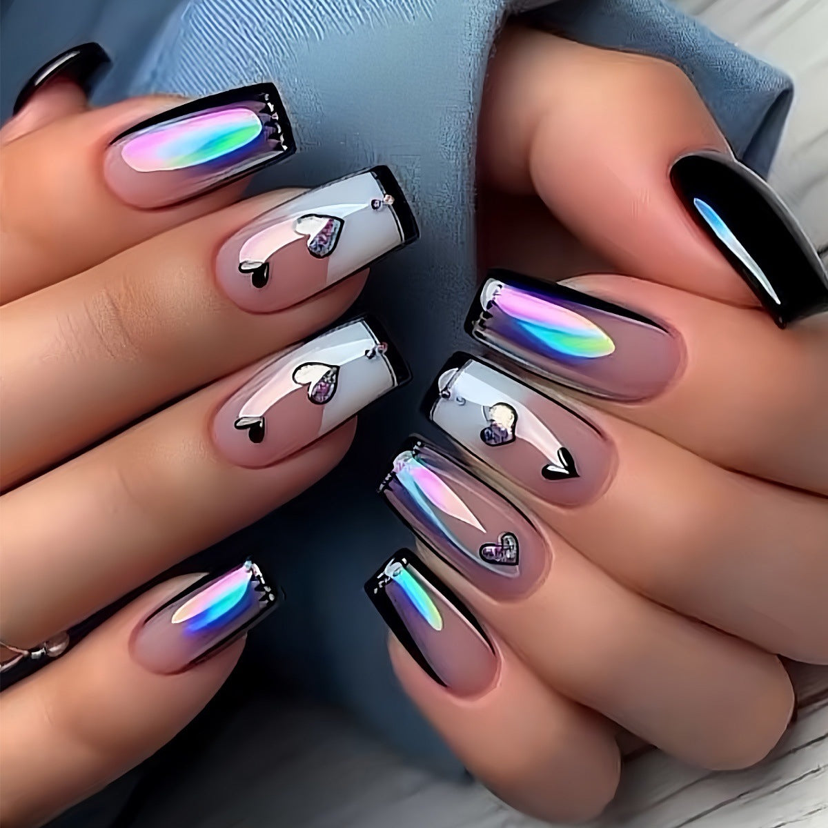 24pcs/Set Heart Gradient French Press-On Nails