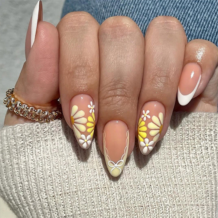 24pcs/Set Cream Yellow Daisy French Press-On Nails