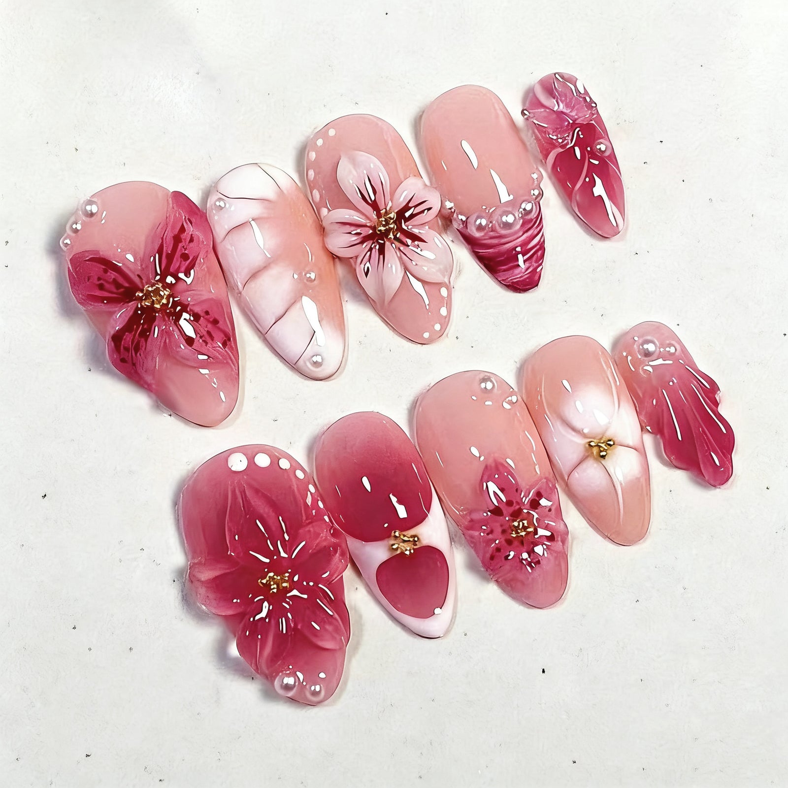 30pcs/Set 3D Cute Floral Butterfly Short Almond Press-On Nails