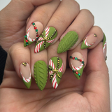 (Handmade) 10pcs/Set Green Matte Candy Cane Christmas Press On Nails