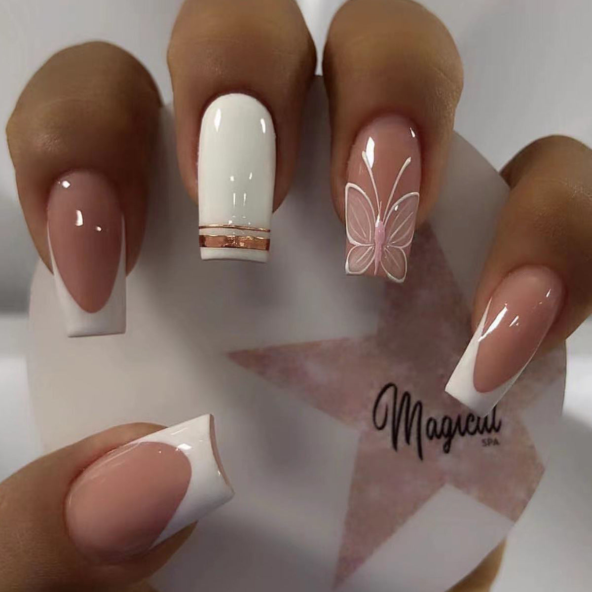 24pcs/Set White Butterfly Press-On Nails