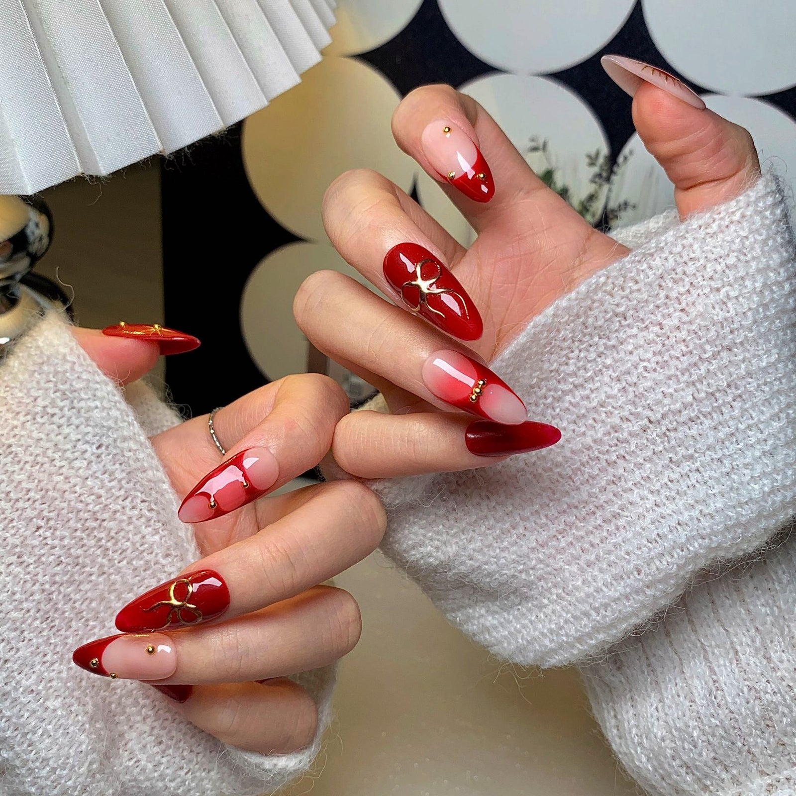 (Handmade) 10pcs/Set Red French Tips with Gold Foil Bow Press-On Nails