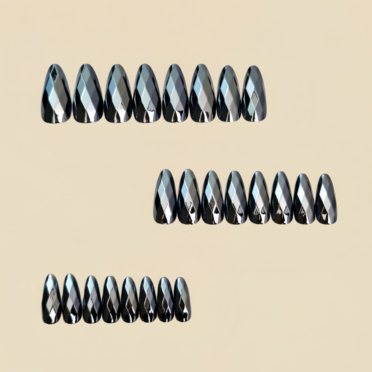 24pcs/Set Black Diamond-Shaped Chrome Press-On Nails