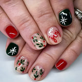 24pcs/Set Holly & Snowflakes Press On Nails
