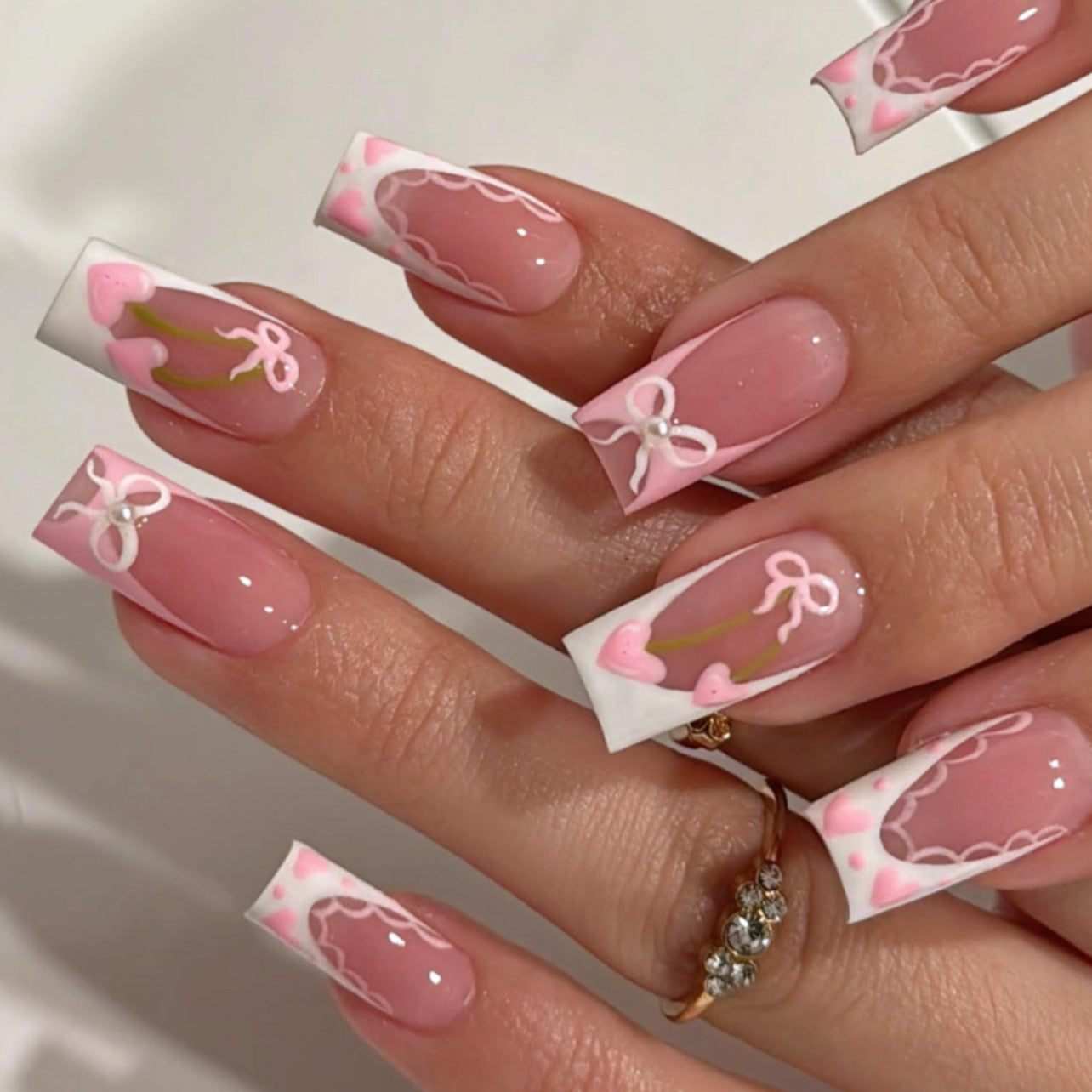 24pcs/Set White French Tip Heart Bow Press-On Nails