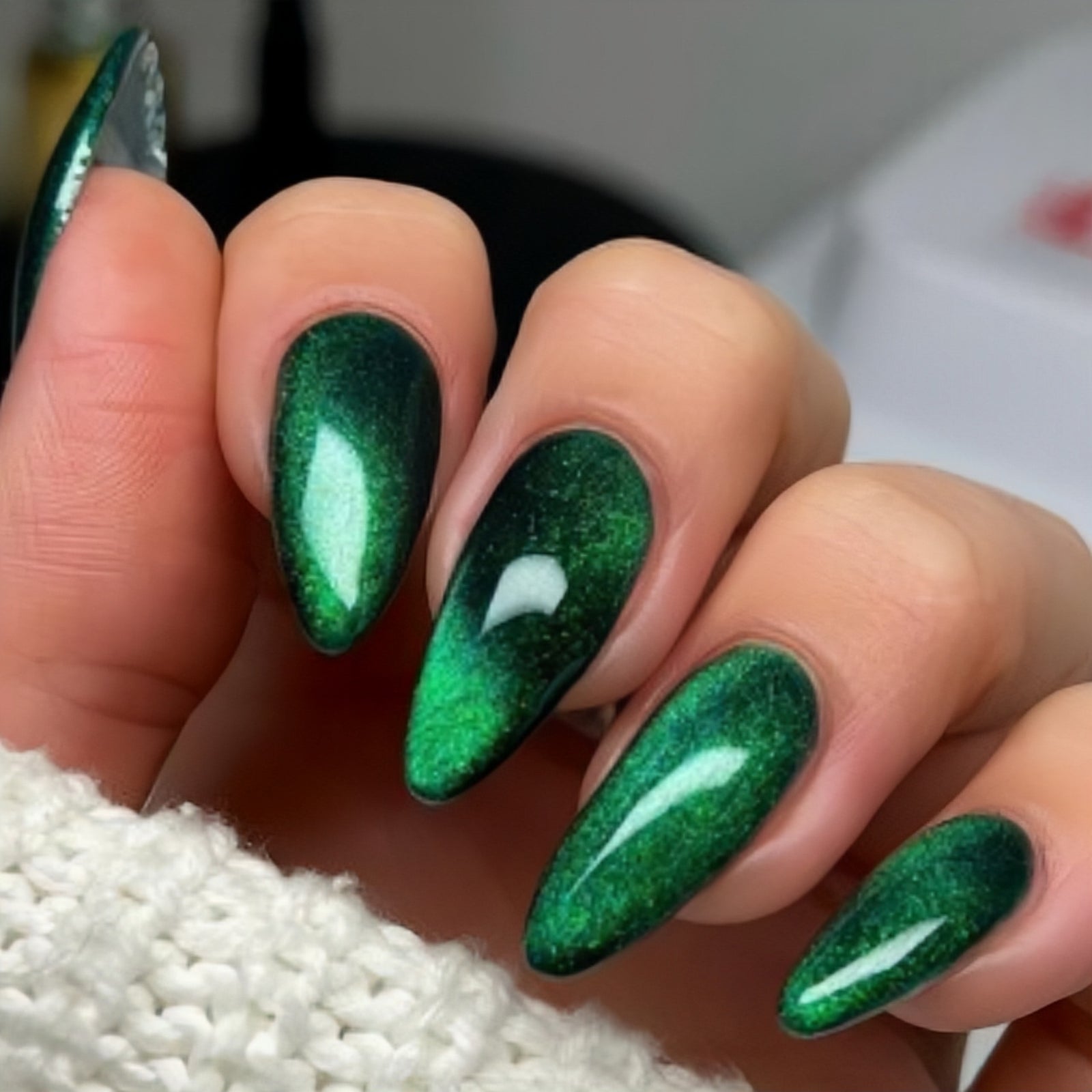 24pcs/Set Green Cat Eye Press-On Nails