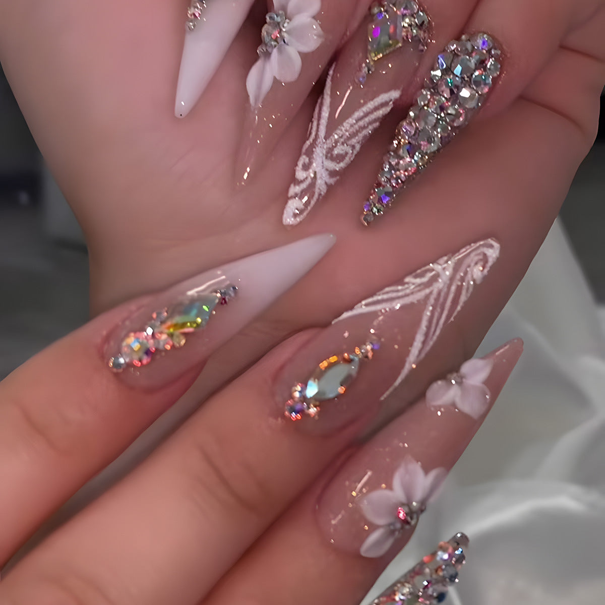 24pcs/Set 3D Floral Colorful Rhinestones Press On Nails