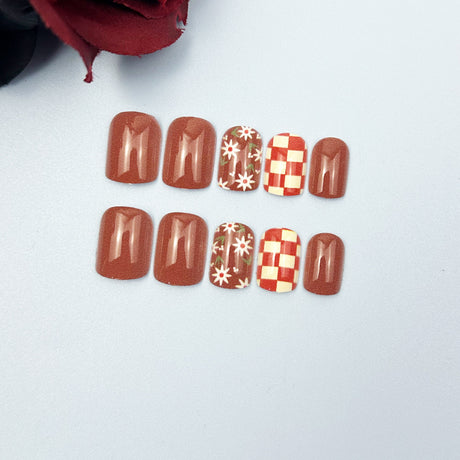 24pcs/Set Brown Checkerboard Floral Press-On Nails