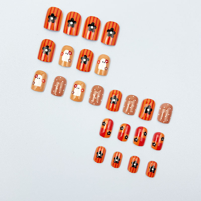 24pcs/Set Playful Ghost Polka Dots Press On Nails
