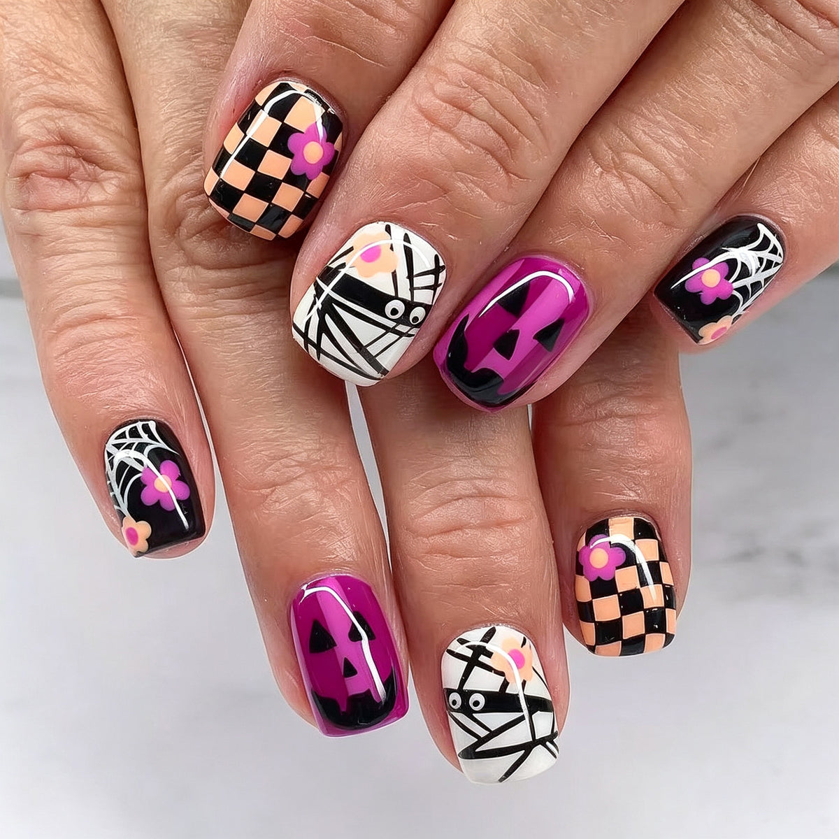 30pcs/Set Checkerboard Pumpkins & Flowers Press-On Nails