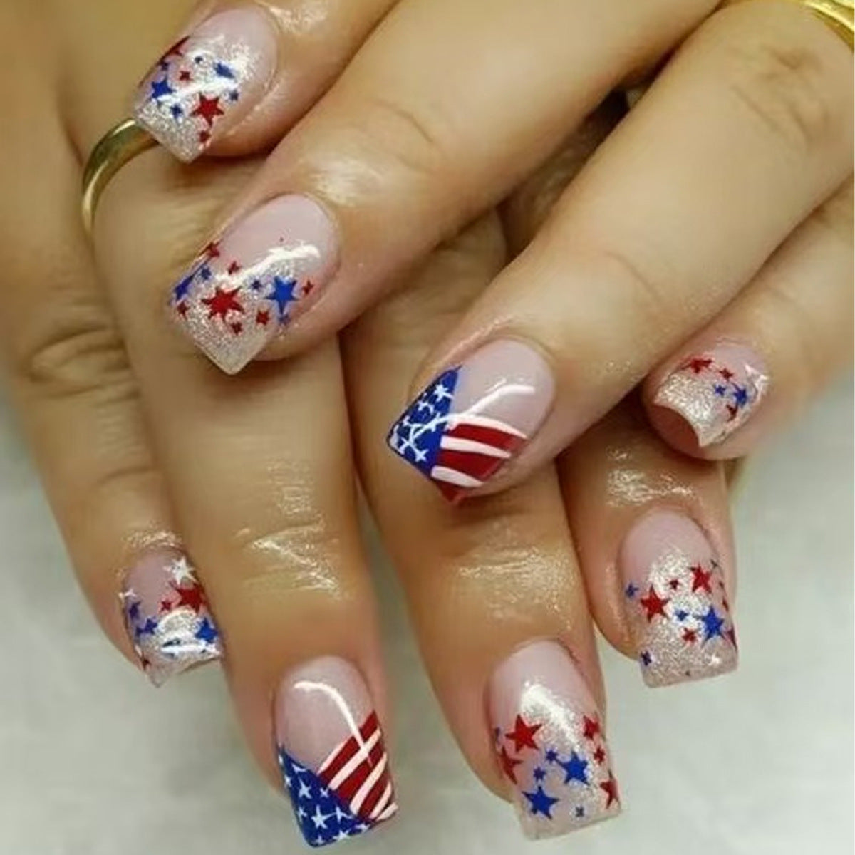 24pcs/Set V-Shaped French Tip Red, White & Blue Star Press-On Nails