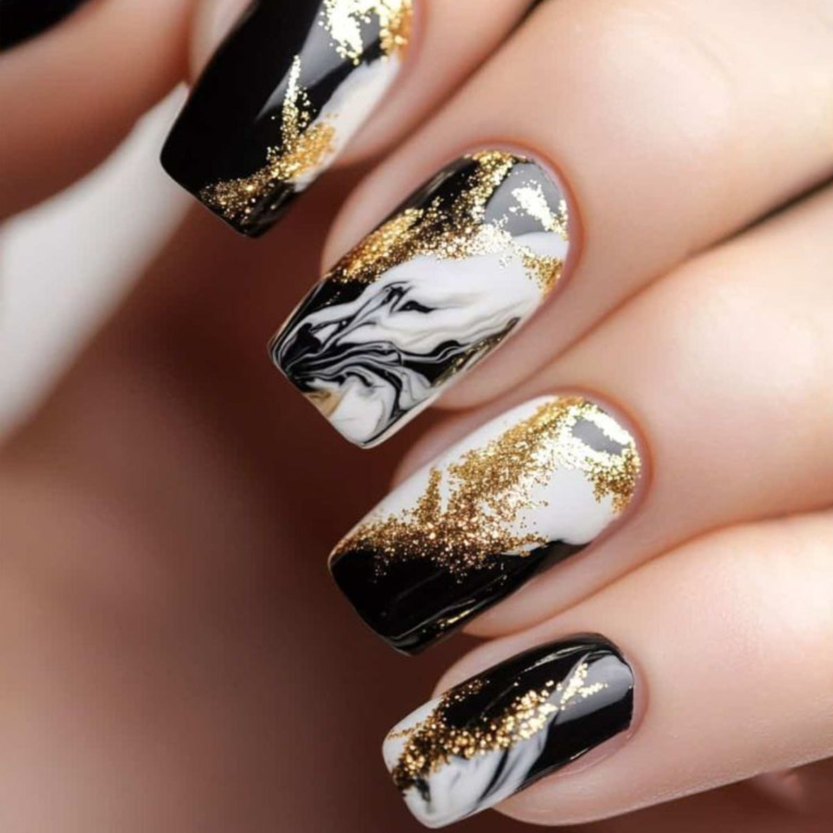 24pcs/Set Black & White Ombre with Irregular Gold Glitter Press-On Nails