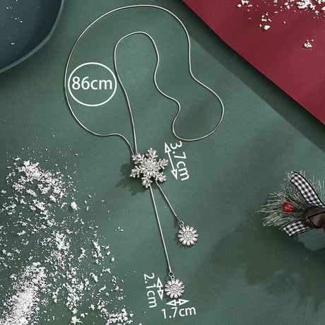 Rhinestone Christmas Snowflake Pendant